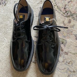 Stuart Weitzman Oxford